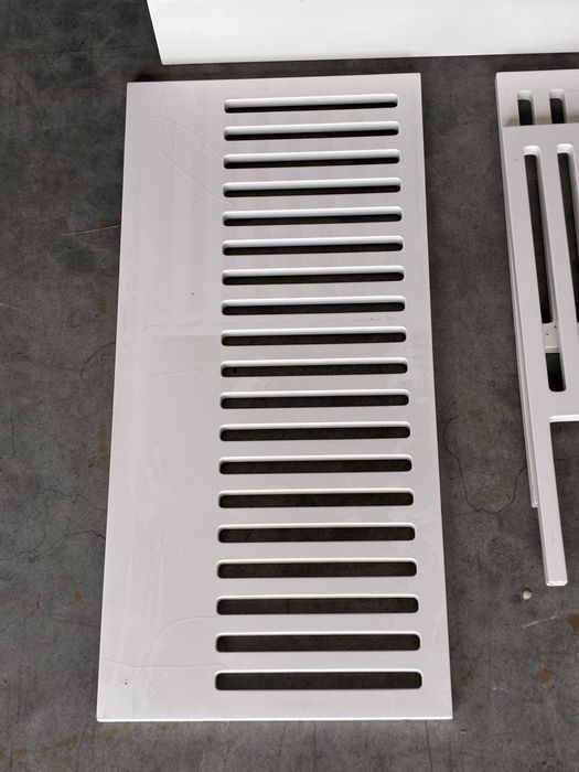 Berço de exposição em MDF - Qtd. 1 Und.