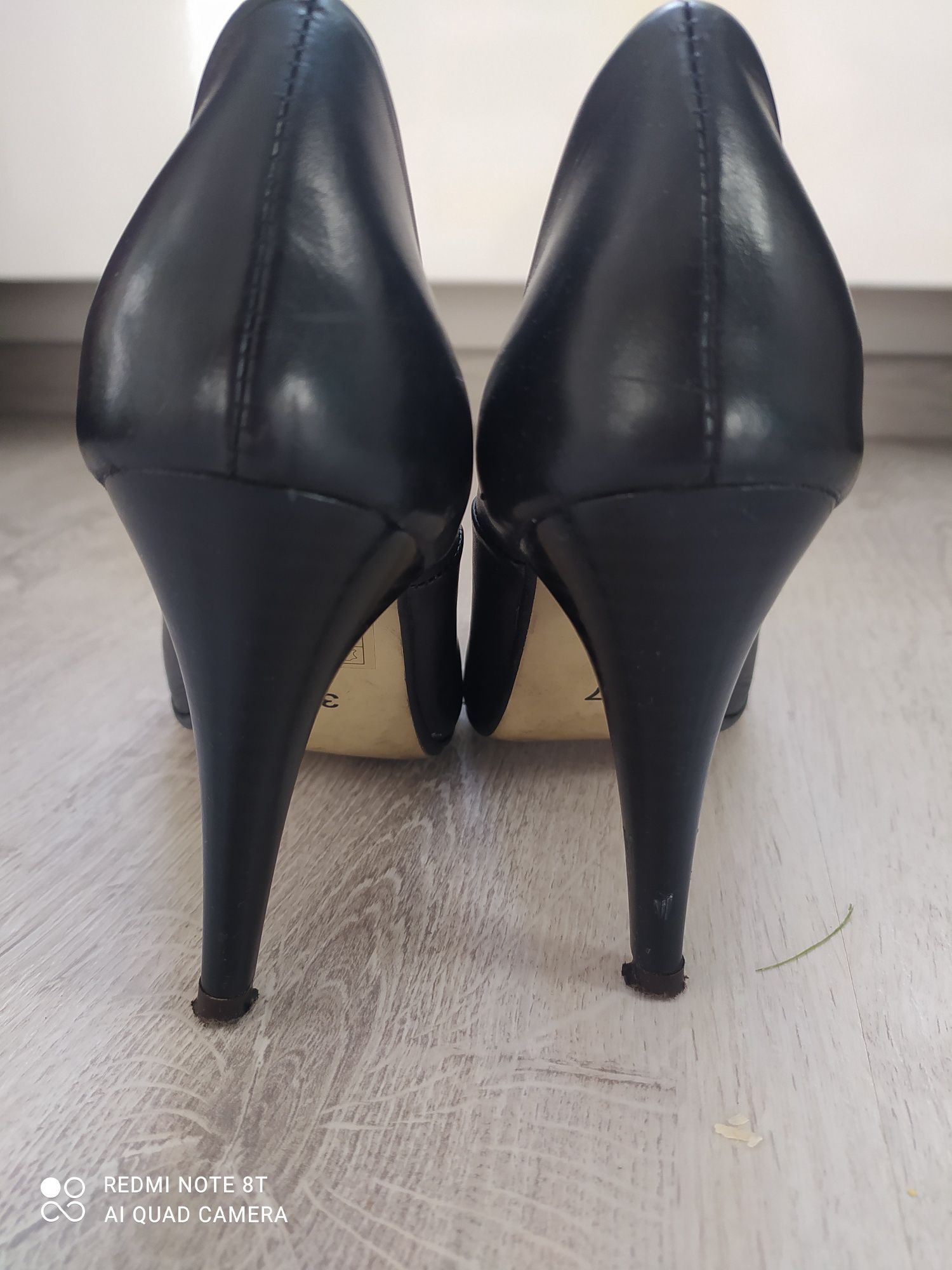 Buty na obcasie Maccioni 37 skórzane wiązane