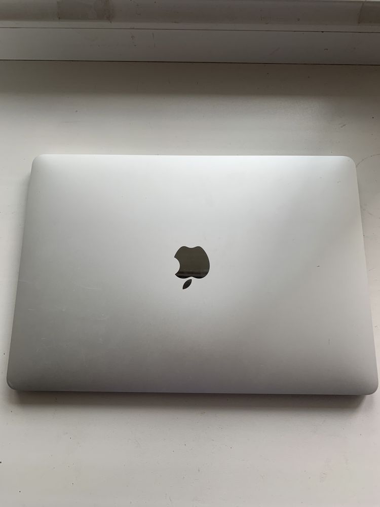 Ноутбук apple Macbook Pro Макбук Про 13 2017/i5/Ram8 /Ssd 256gb