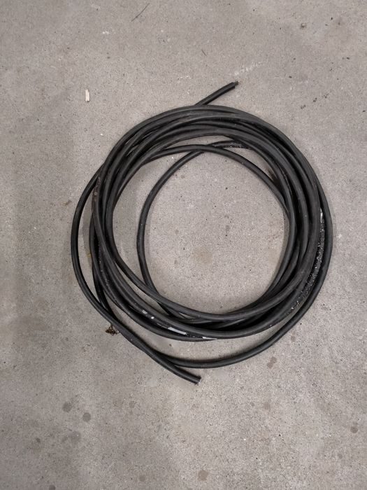 Kabel ziemny 4 x 1,5 miedziany 9m