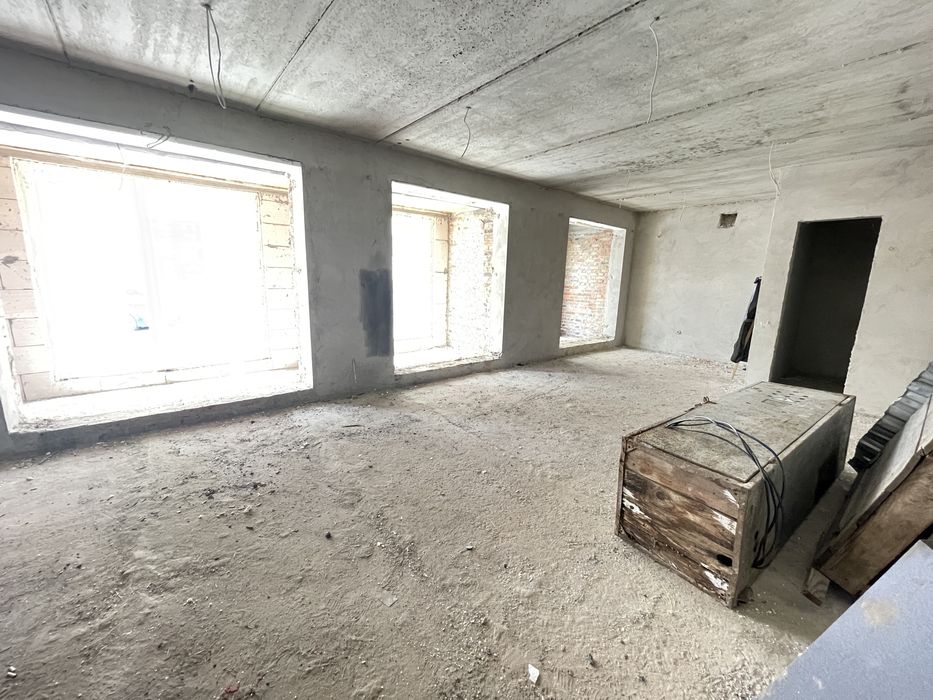 ПРОДАЖ комерційного приміщення, вул. Корольова