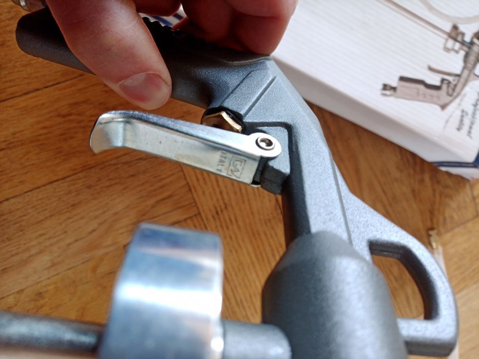 Пистолет гравитекс