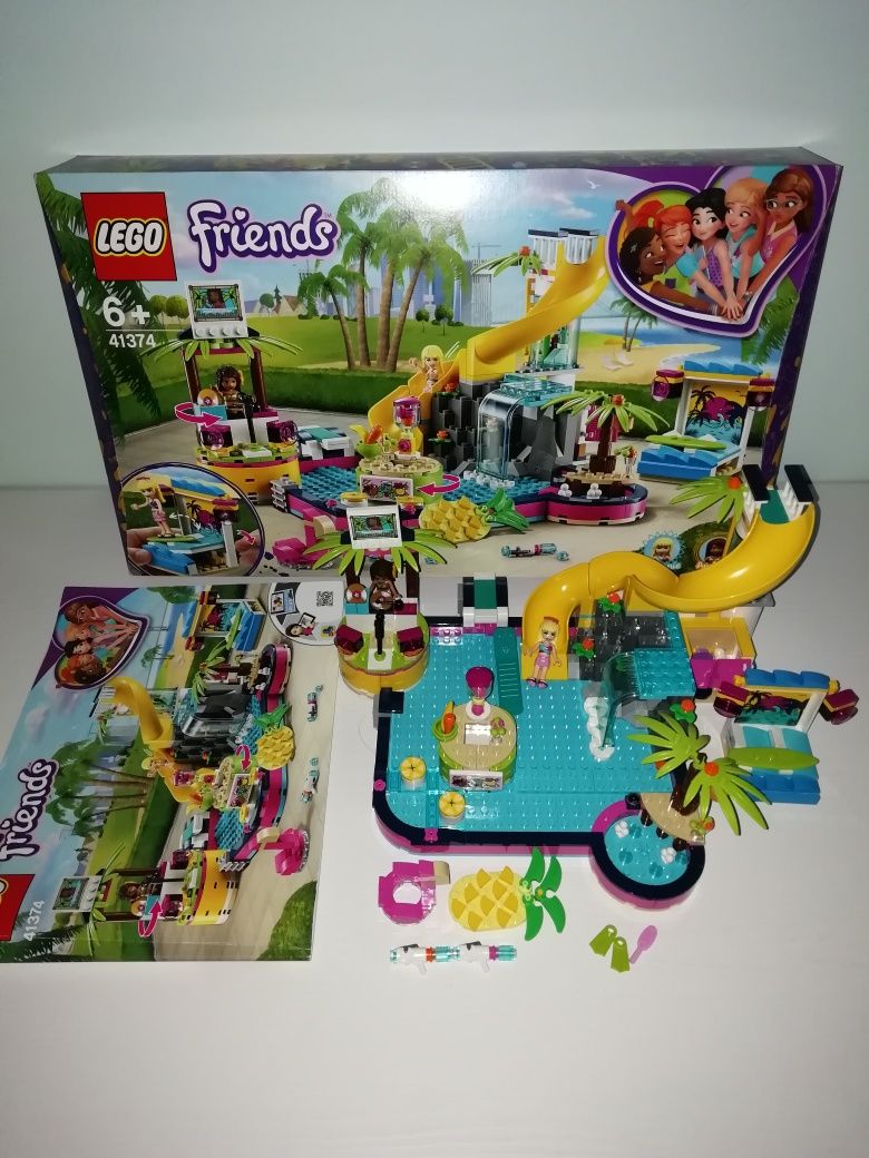 Lego Friends 41374 Impreza Andrei na basenie