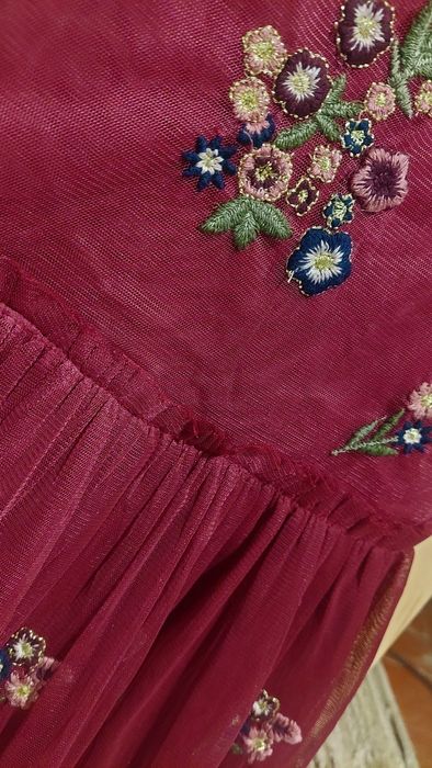 Сукні для дівчинки на 3-5 років