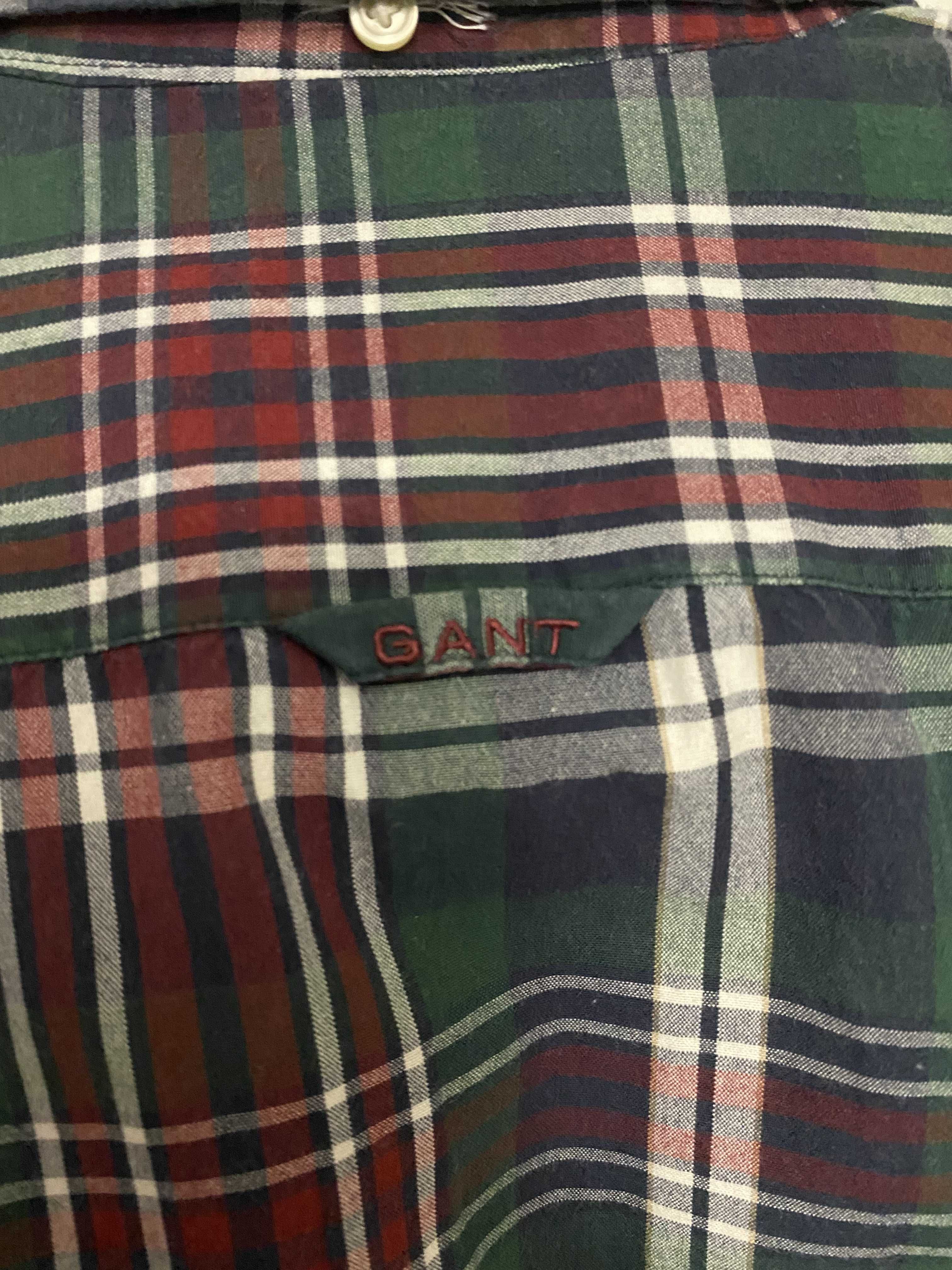 Camisa GANT c/ padrão