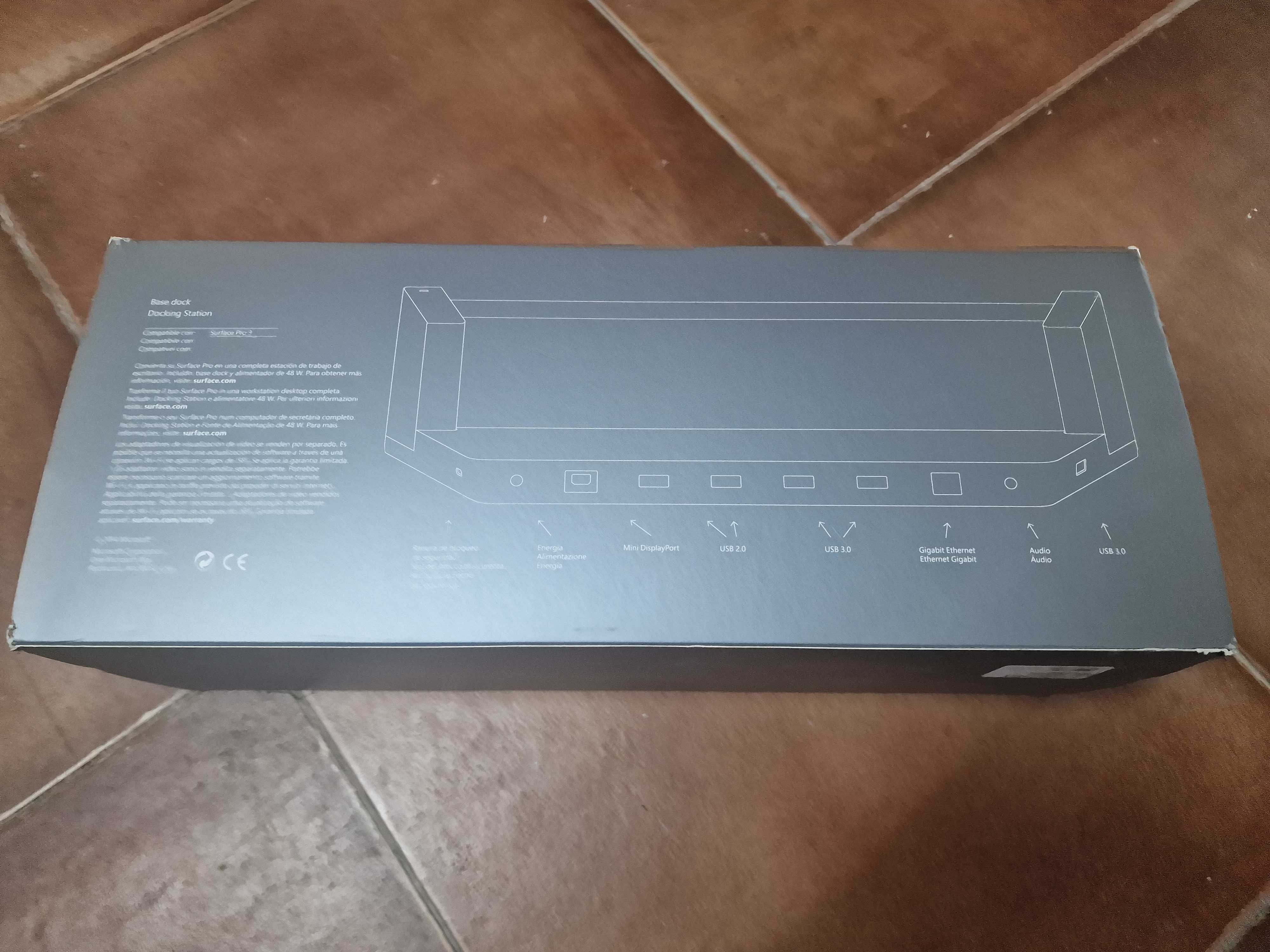 Microsoft Surface Docking Station - Model 1664