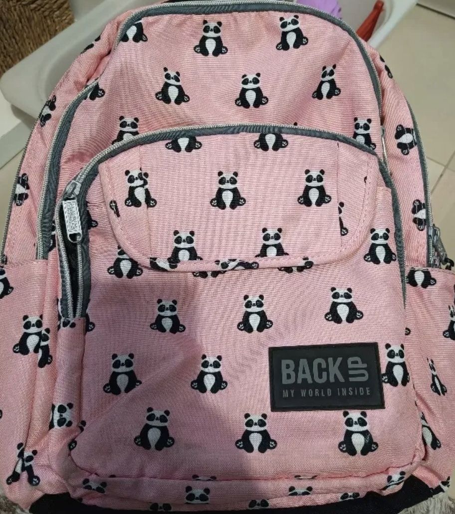 Plecak szkolny rozowy