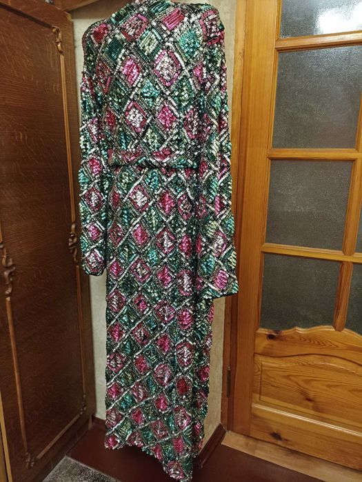 Неймовірно розкішна сукня оздоблена лелітками ASOS плюс сайз 52-54 XXL