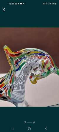 Miniaturas cavalos de vidro e porcelana