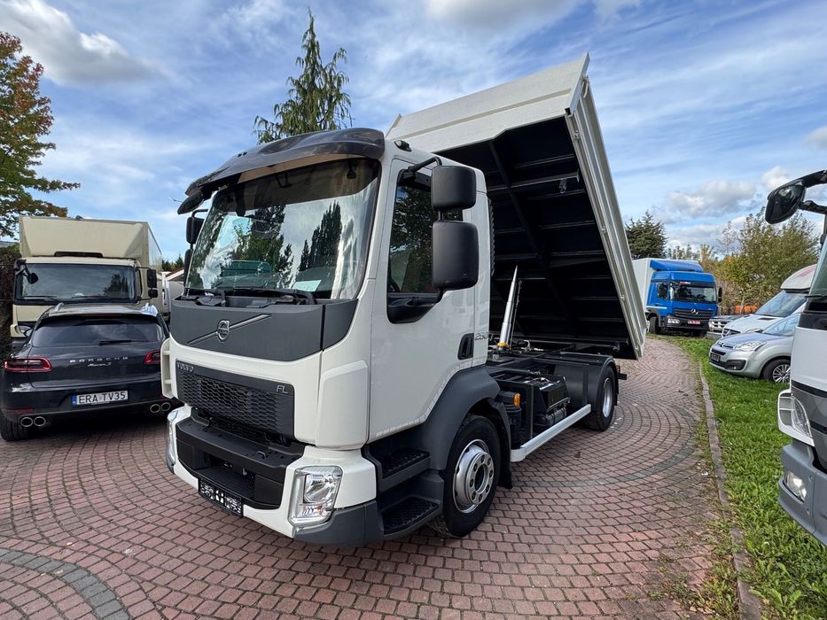 Volvo FL 250 WYWROTKA