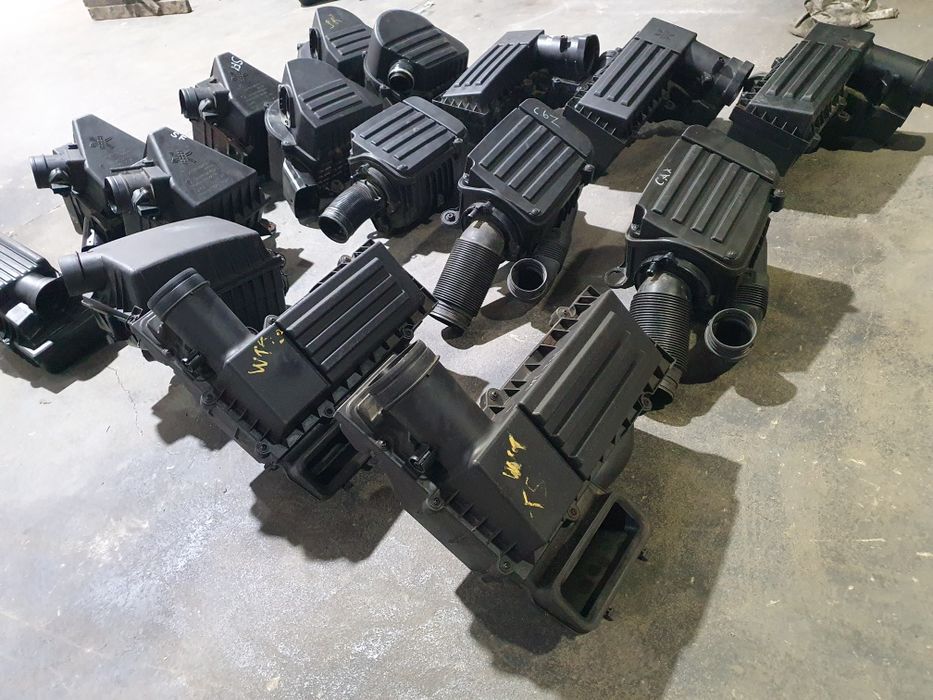 Корпус повітряного фільтру Passat, Golf, Touran, Octavia, Caddy