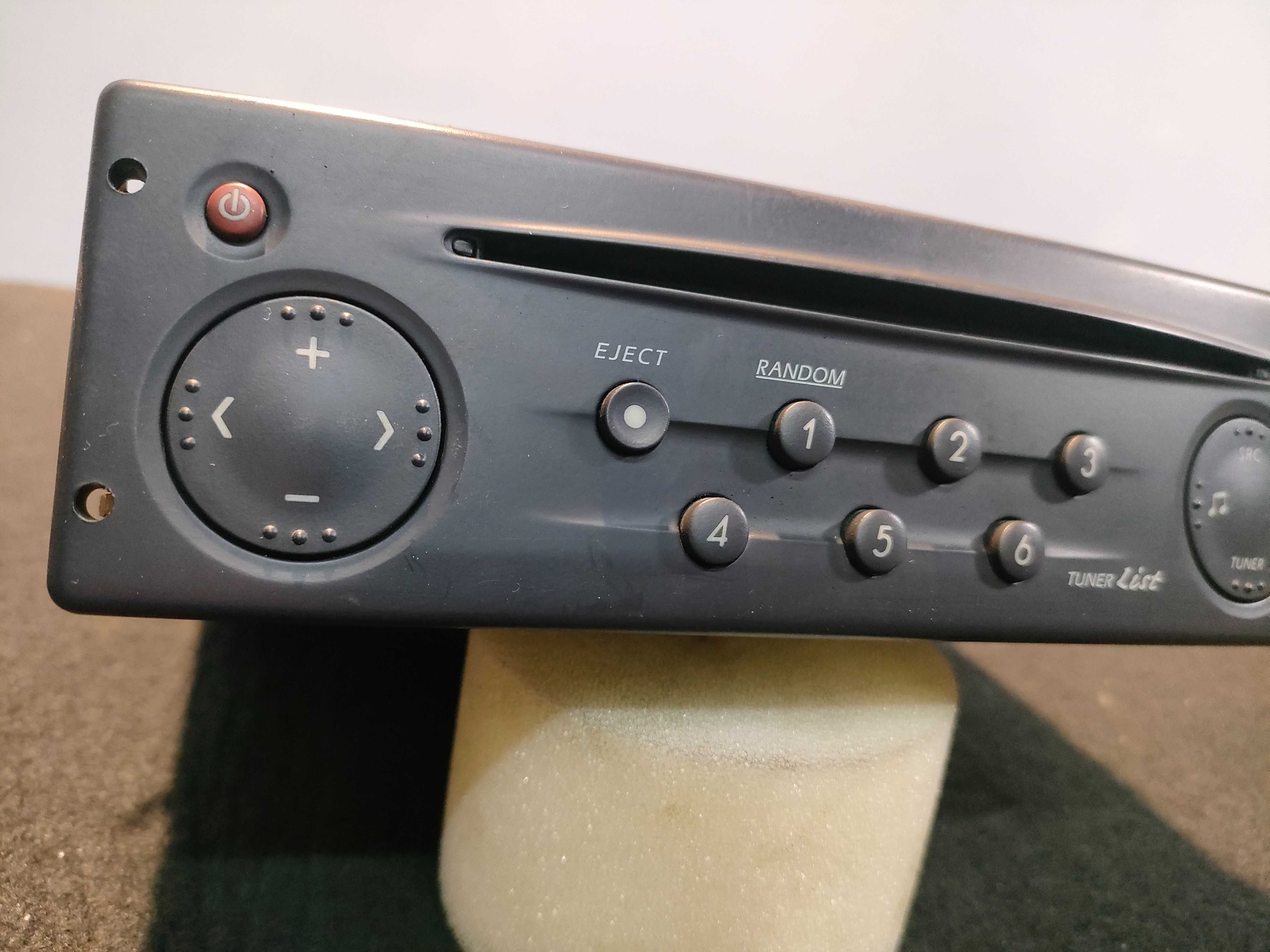 Renault radio Tuner list