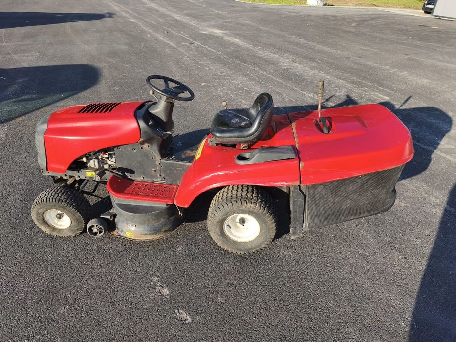 Máquina de cortar a relva