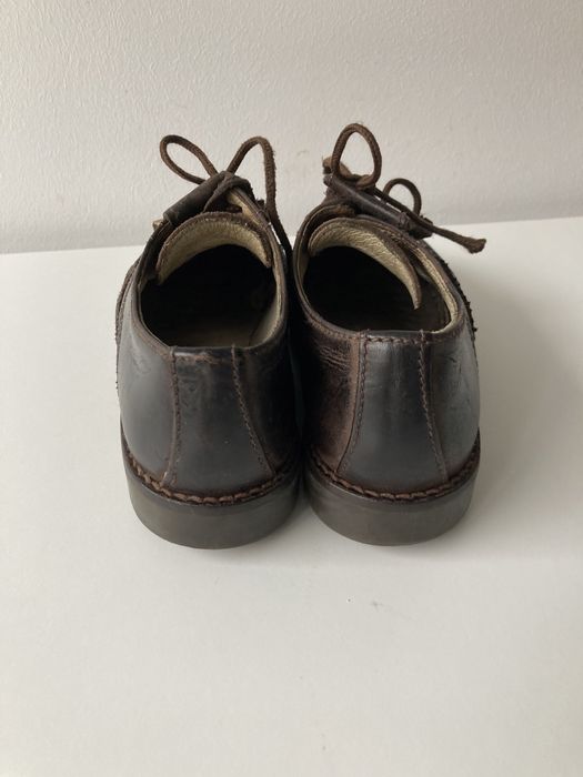 Sapatos de pele, estilo Inglês