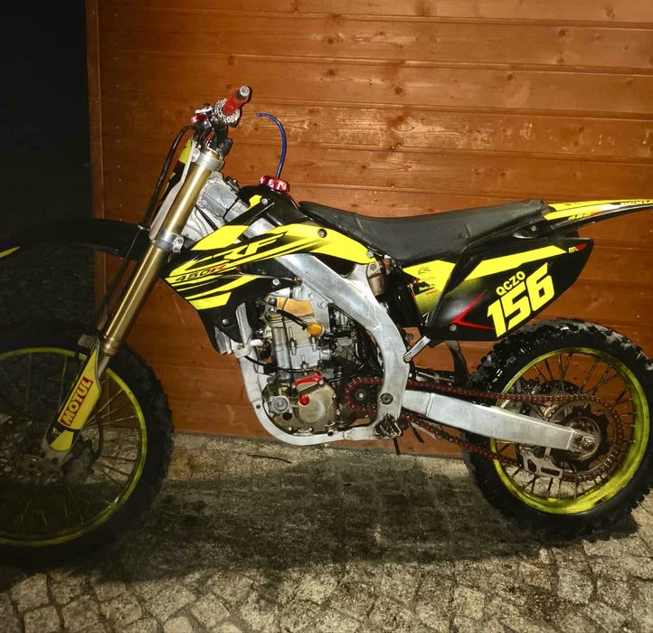 *Honda CRF 450 R*