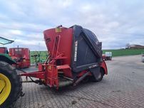 Paszowóz trioliet Triomix S 1200 samozaladowczy