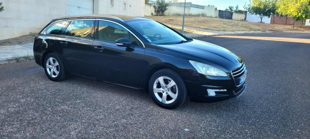 Peugeot 508 sw 2011