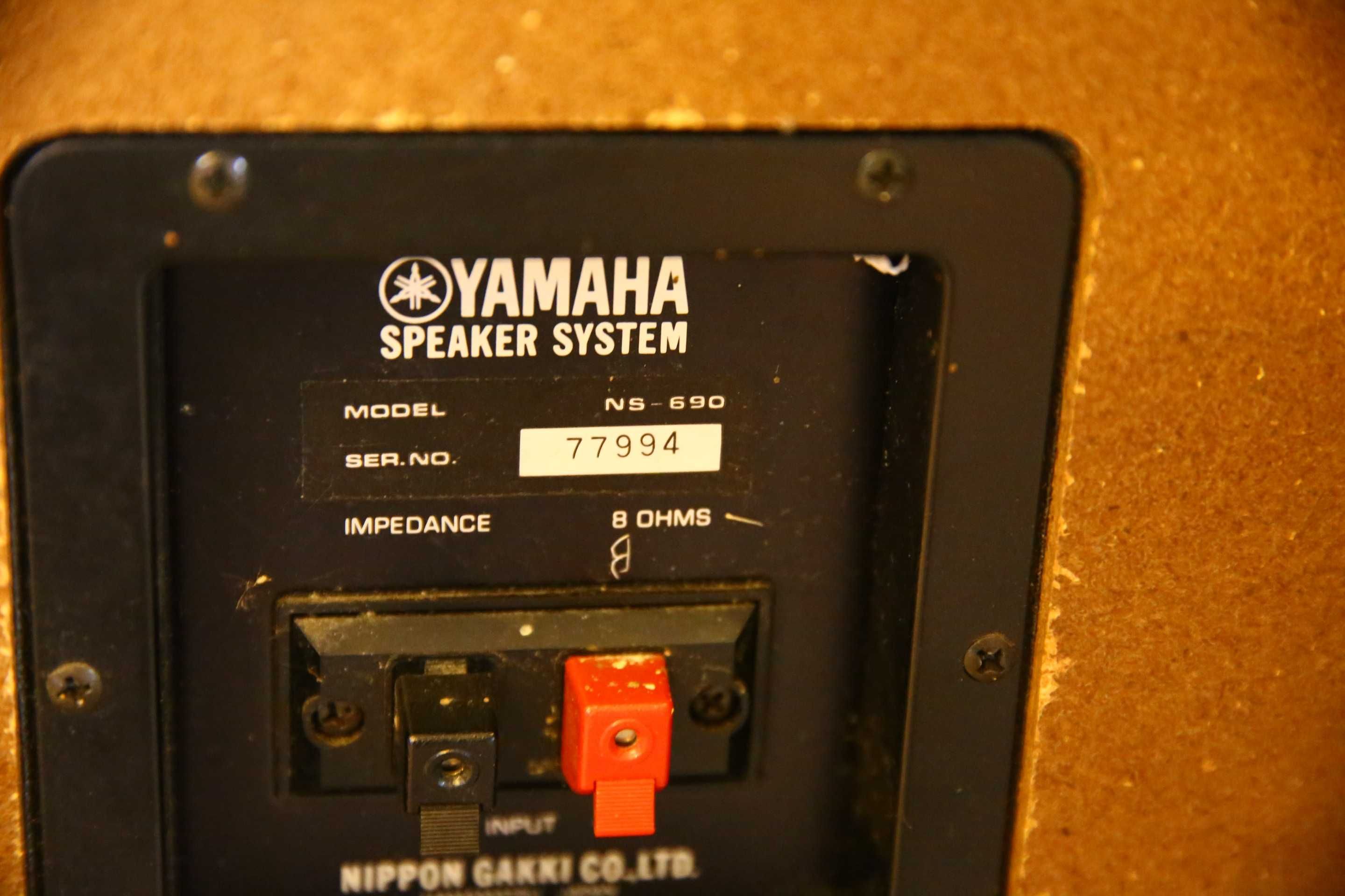 Kolumny Yamaha NS690