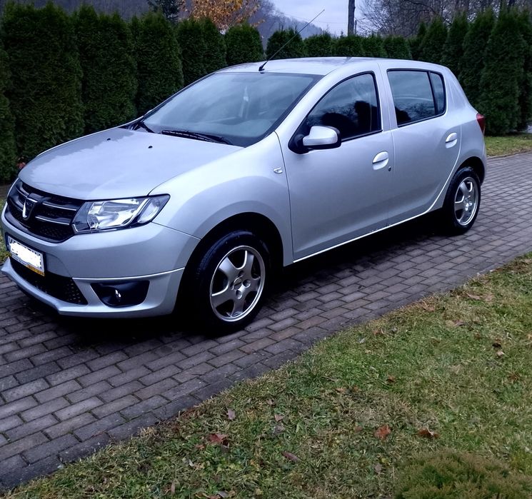 DACIA  Sandero  1.2 benzyna  bdb stan
