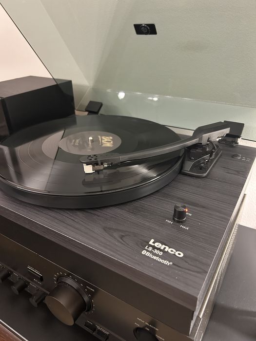 Gramofon Lenco LS-300 Bluetooth