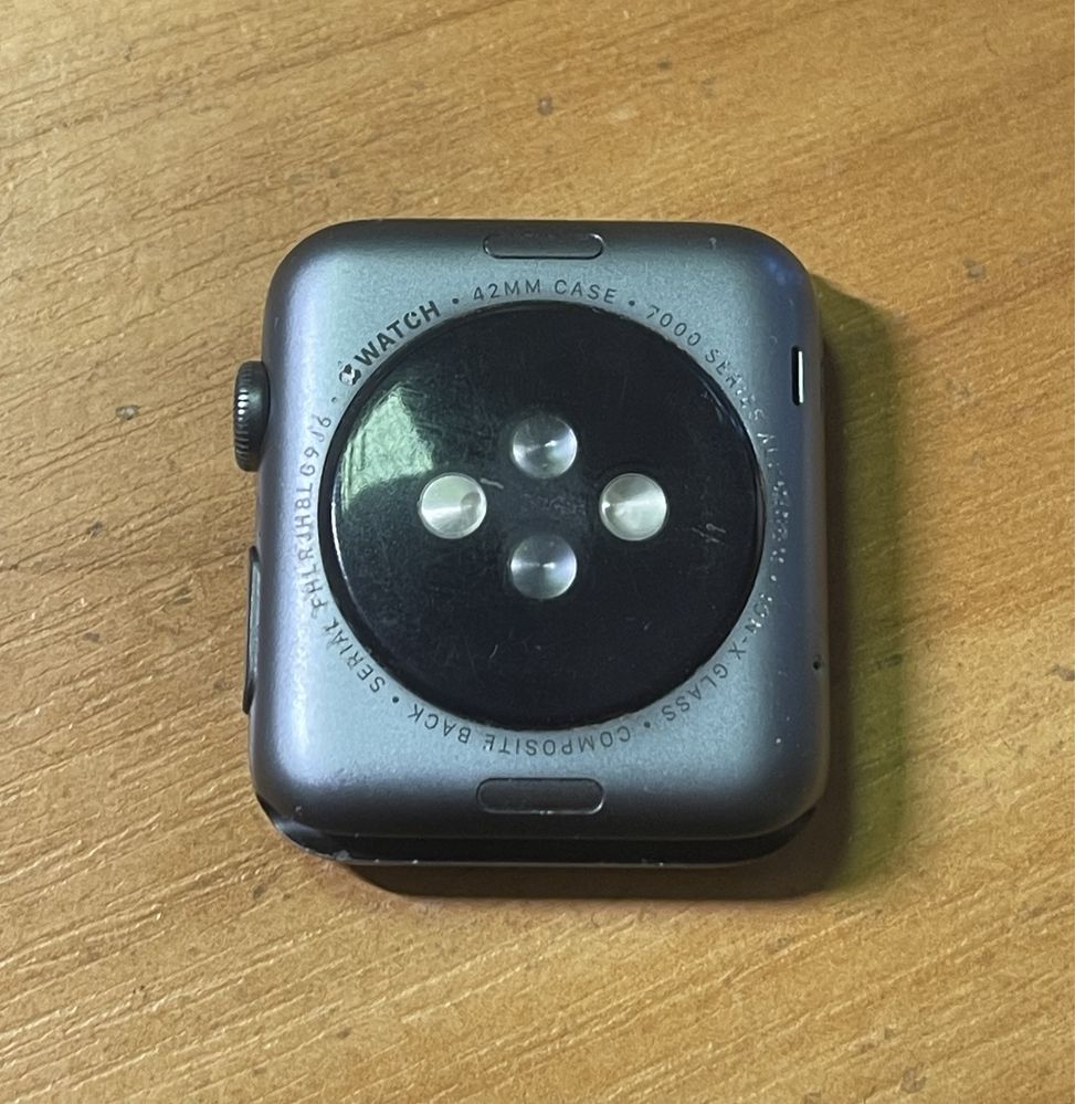 Смарт часы Apple Watch Series 1 38mm, 42mm на запчасти