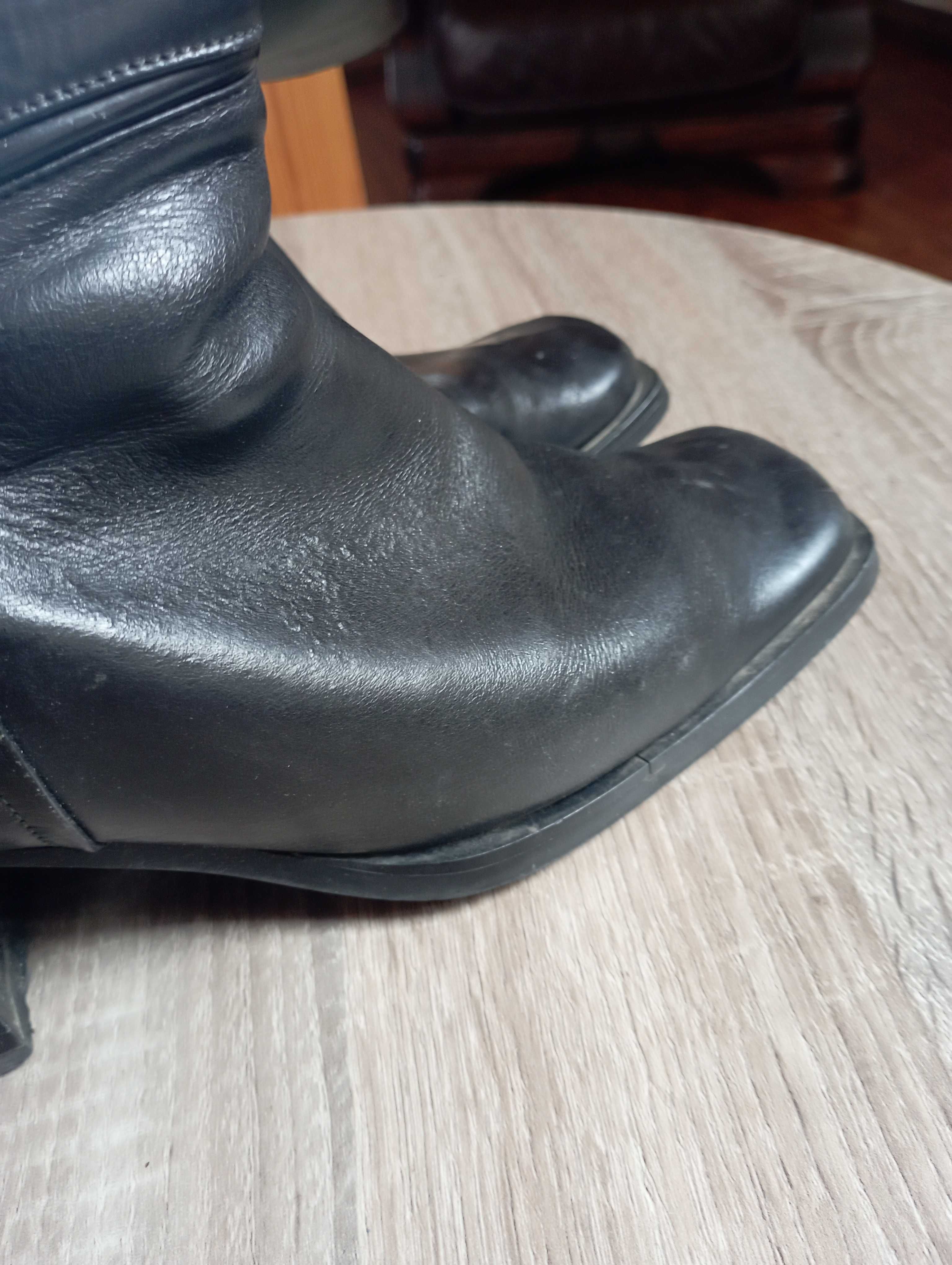 Buty na grubym obcasie styl gounge