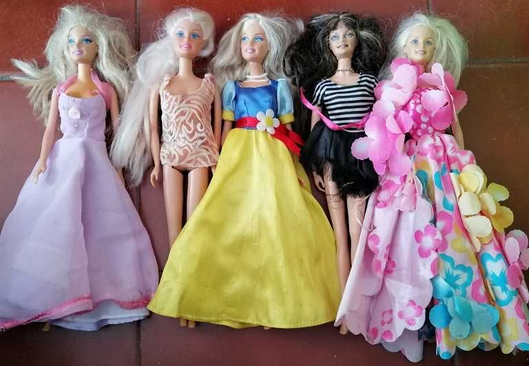 Lote 10 bonecas Barbie Mattel Indonesia China - Vintage Barbie Doll