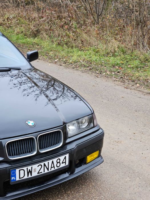 1998 BMW e36 318is coupe