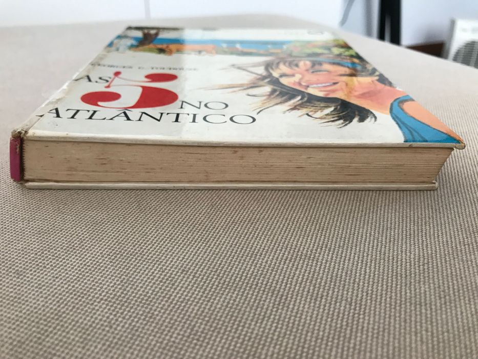 "As 5 no Atlântico" de Georges G.-Toudouze