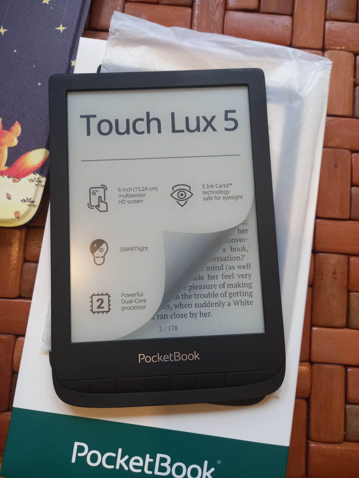 Pocketbook touch lux 5 jak nowy + etui