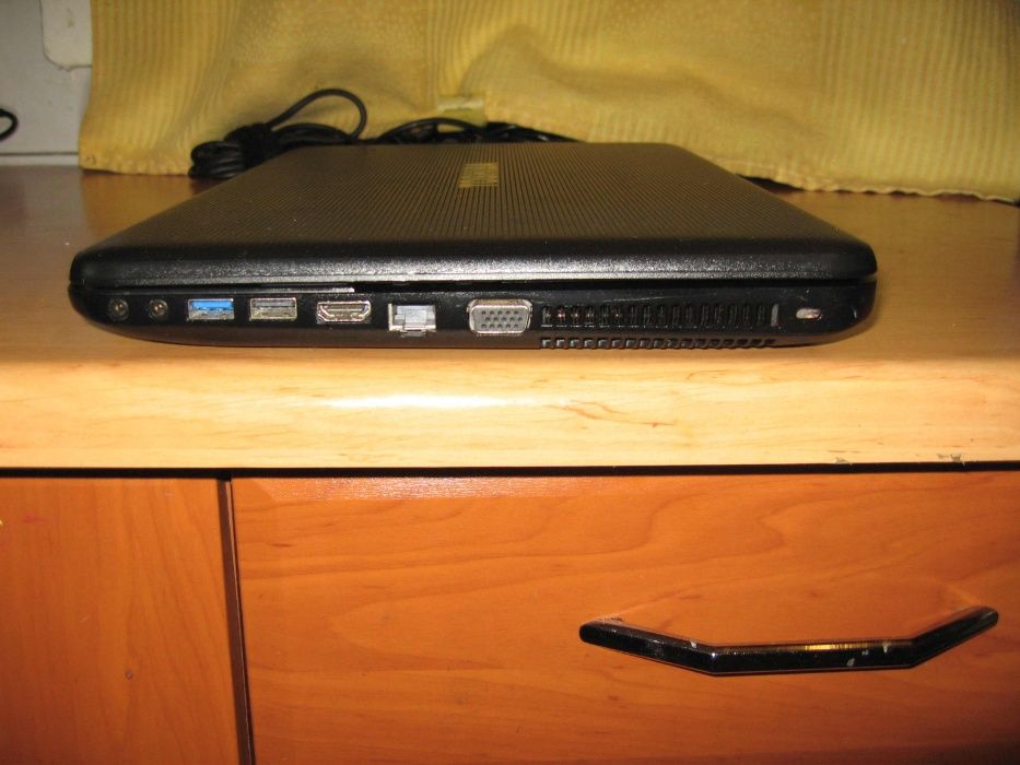 PRZECENA nowy laptop  Toschiba 15.6 led, Graf Ati HD українська мова