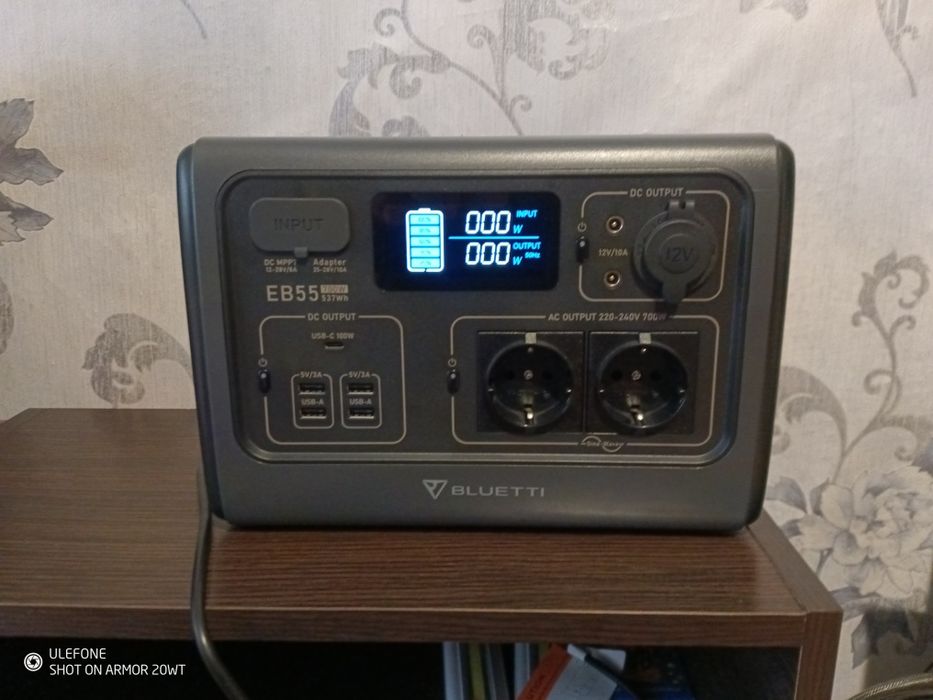Продам зарядну станцію bluetti EB55