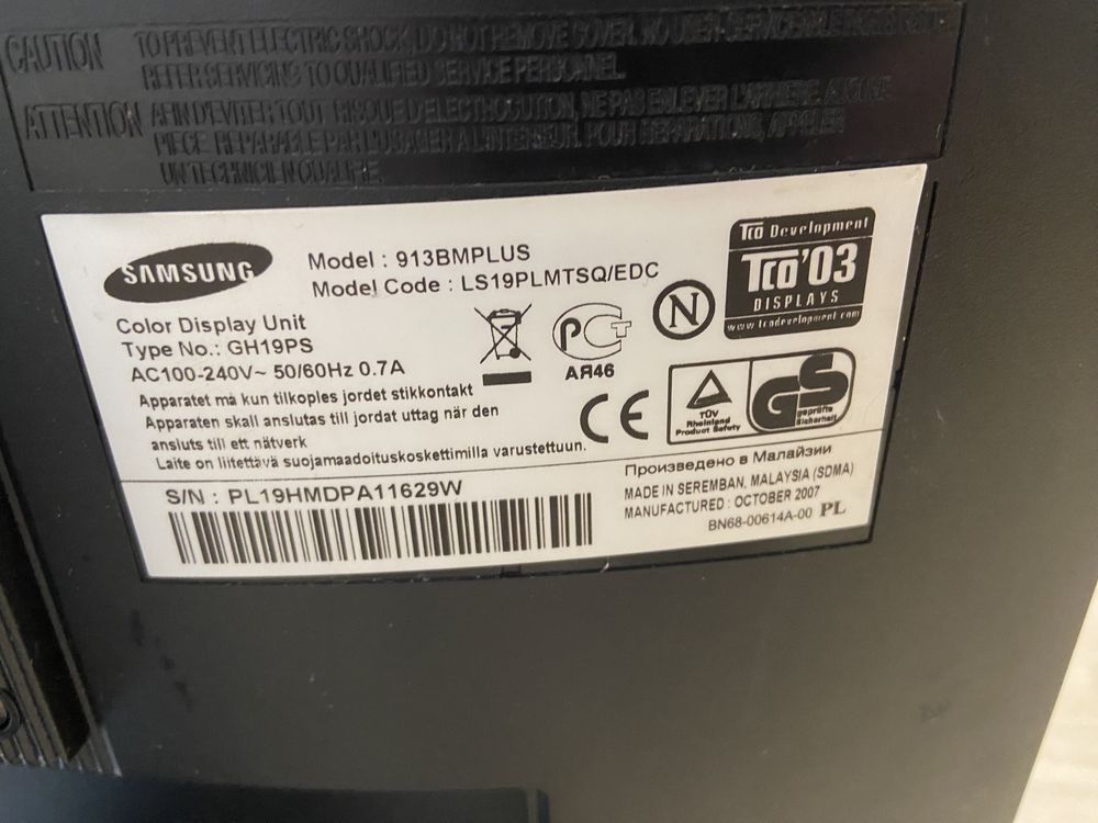 Монитор Samsung 913BM Plus