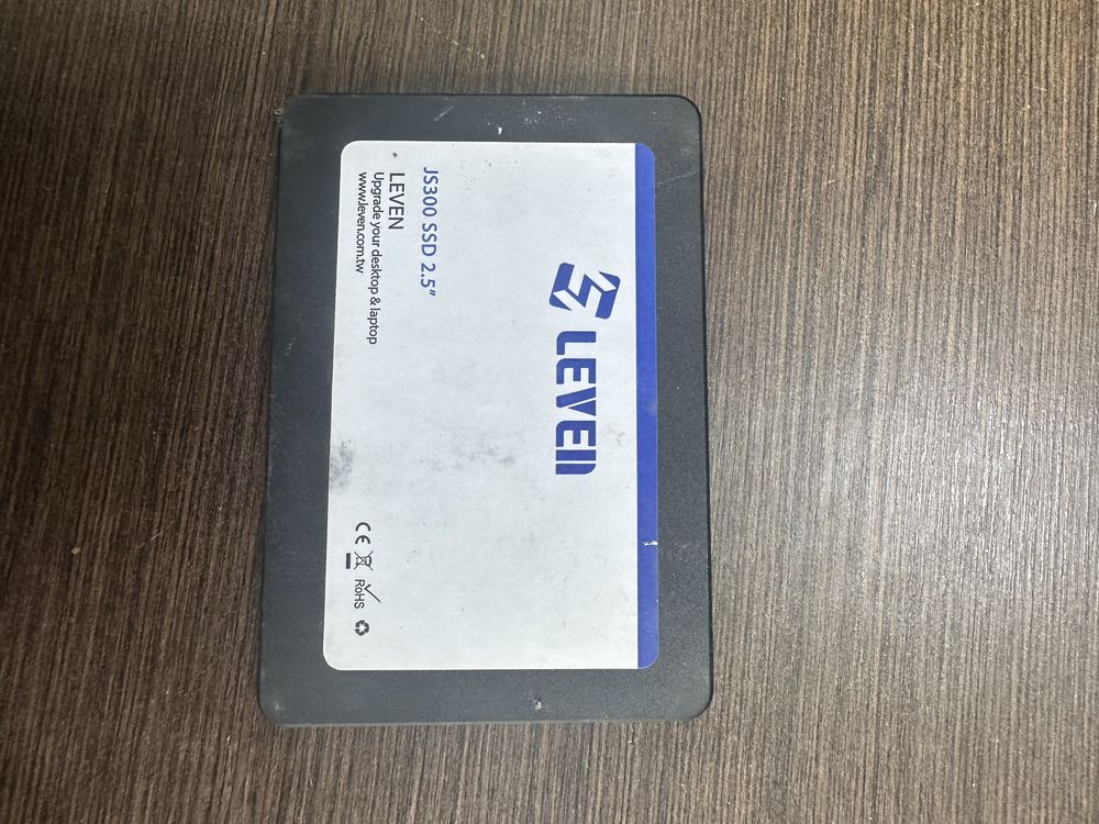 SSD-накопичувач LEVEN JS300 JS300SSD120GB 120 GB