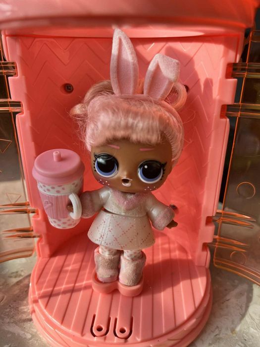 Laleczka Lol suprise Hairspray Snow Bunny