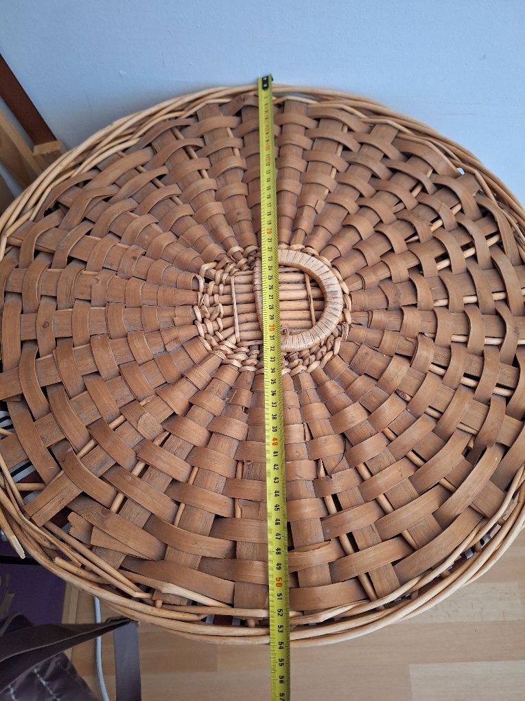 Cesto de roupa de grandes dimensões