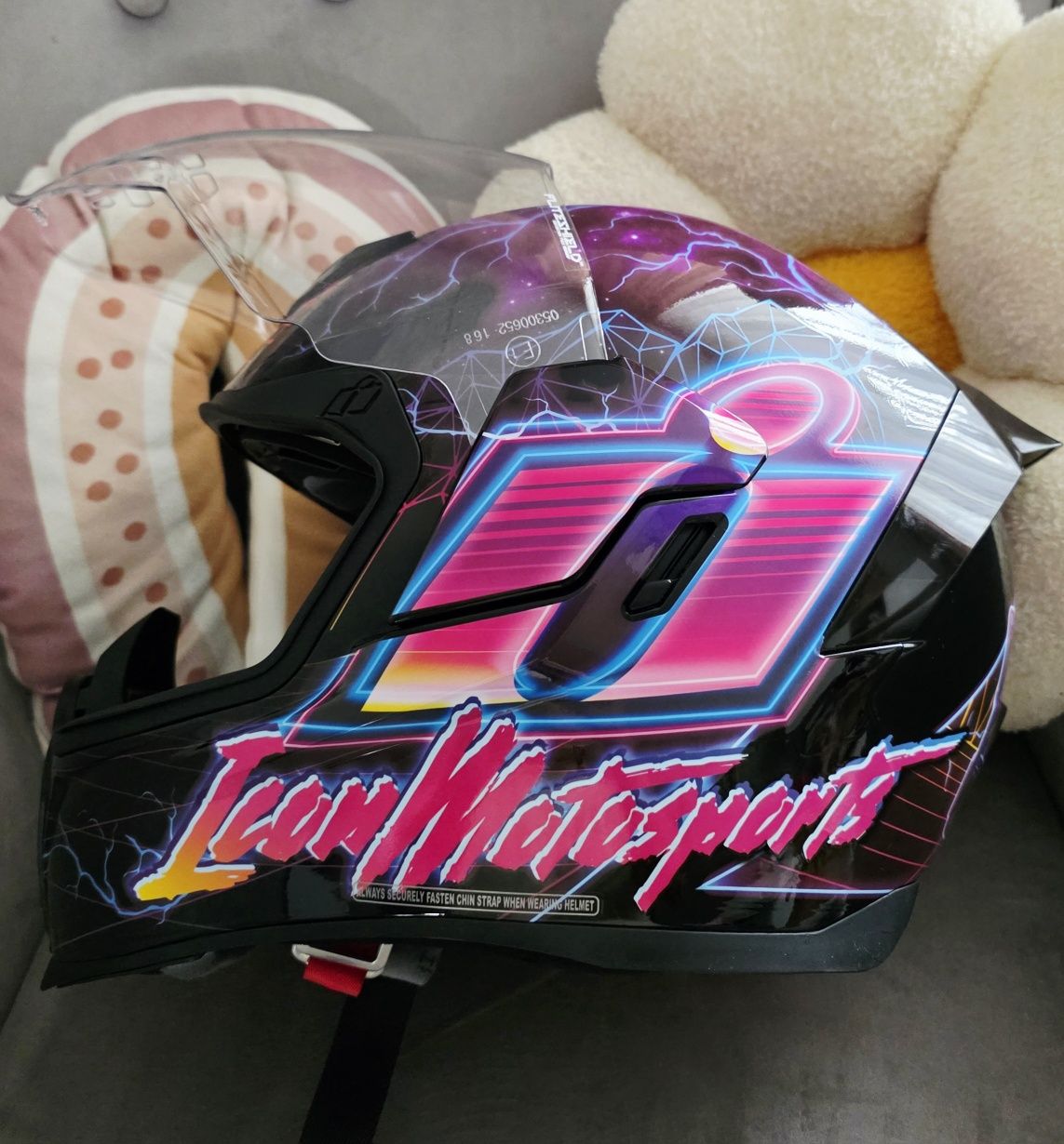 Kask Icon Airflite  jak nowy