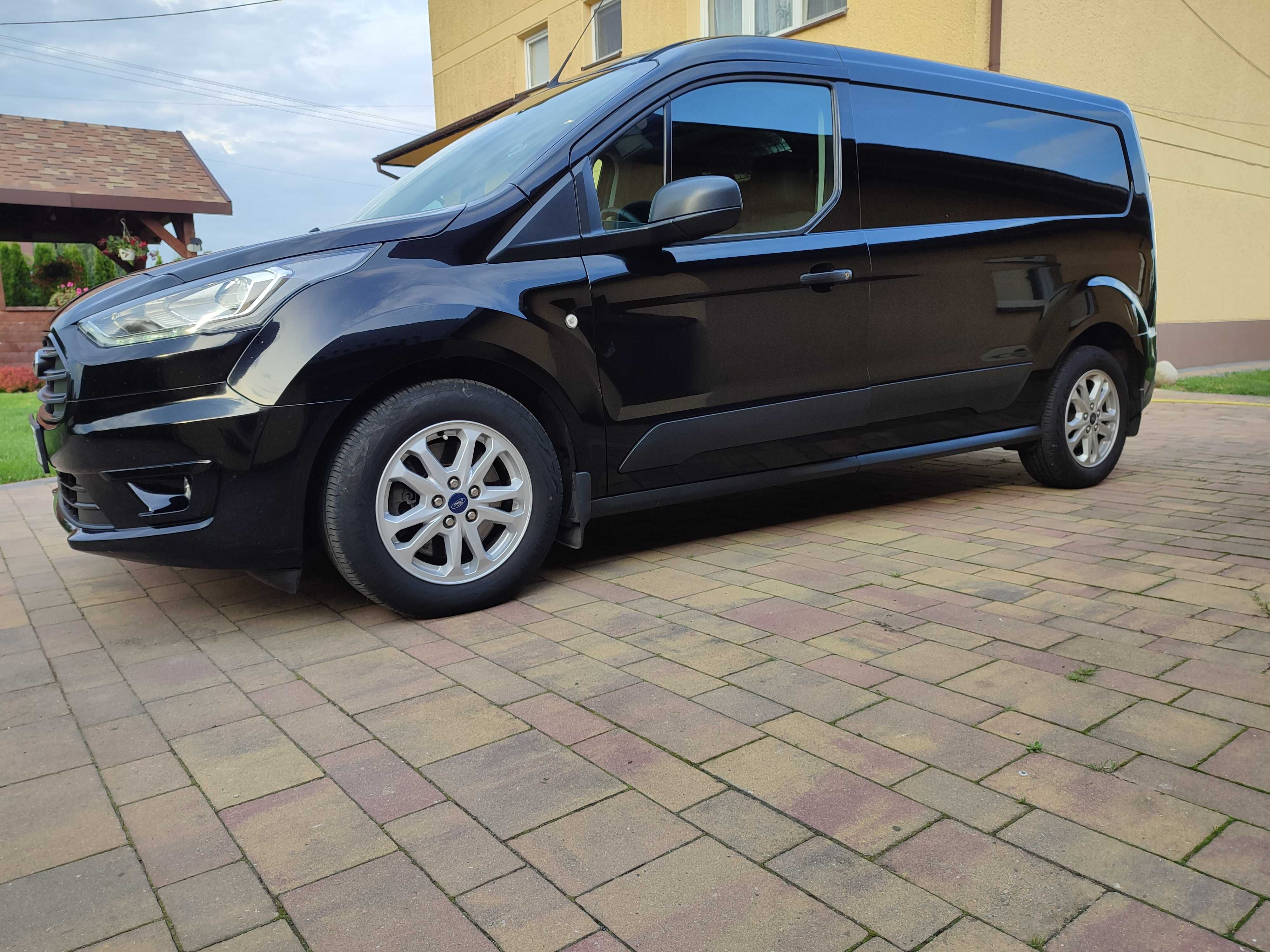 Ford Transit Connect wersja Long