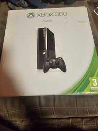 Xbox 360 250gb z pudelkiem