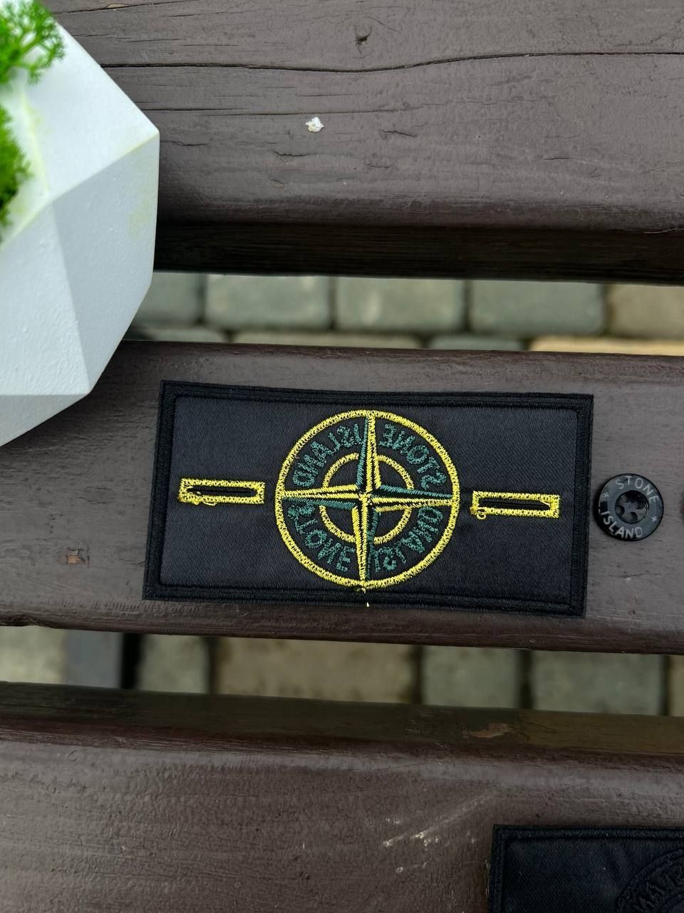 Патчі від бренду STONEISLAND 

Характеристики:
Матеріал: Бавовна 
Розм