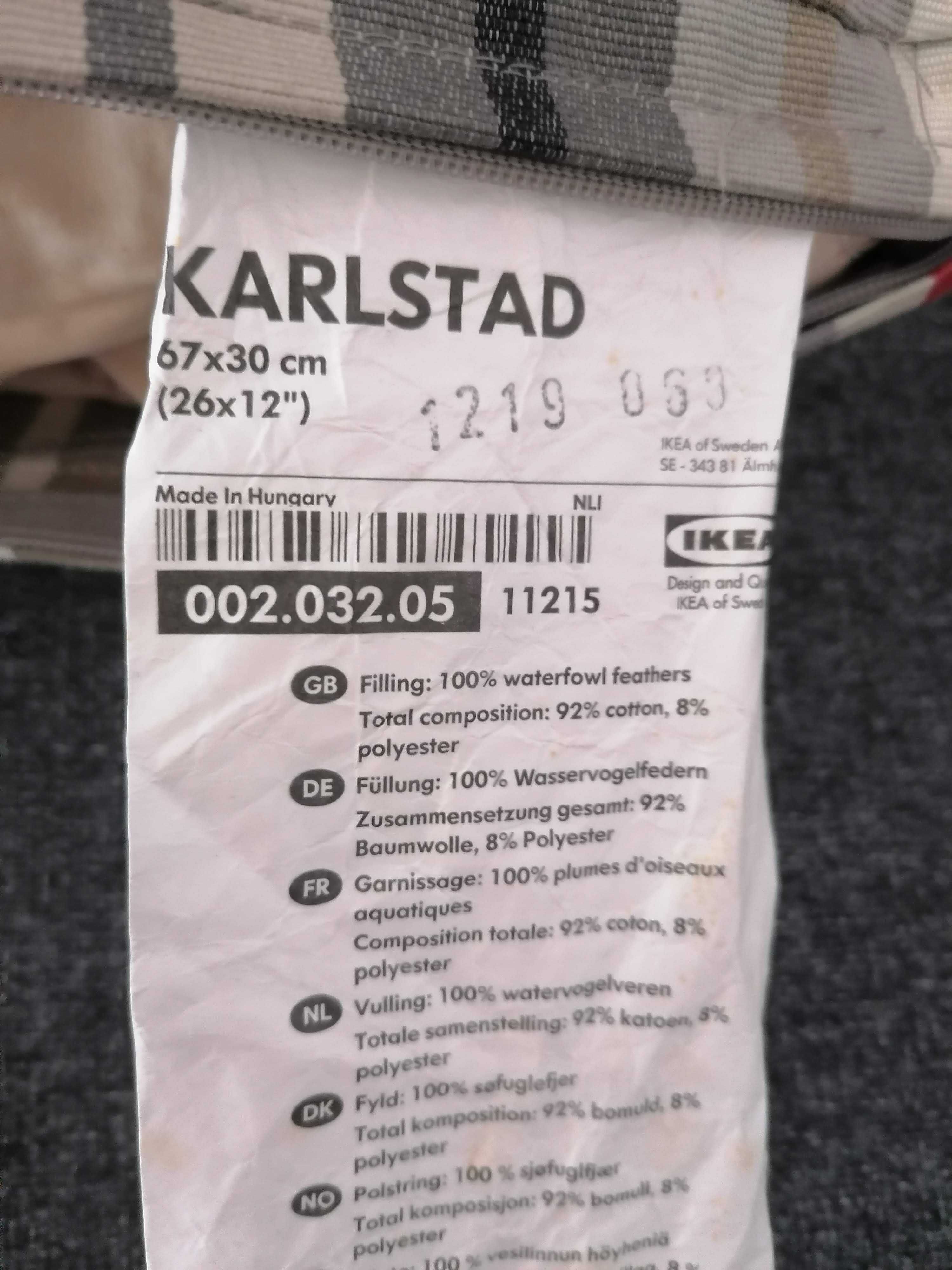 Almofada karlstad (IKEA) com recheio - ótimo estado