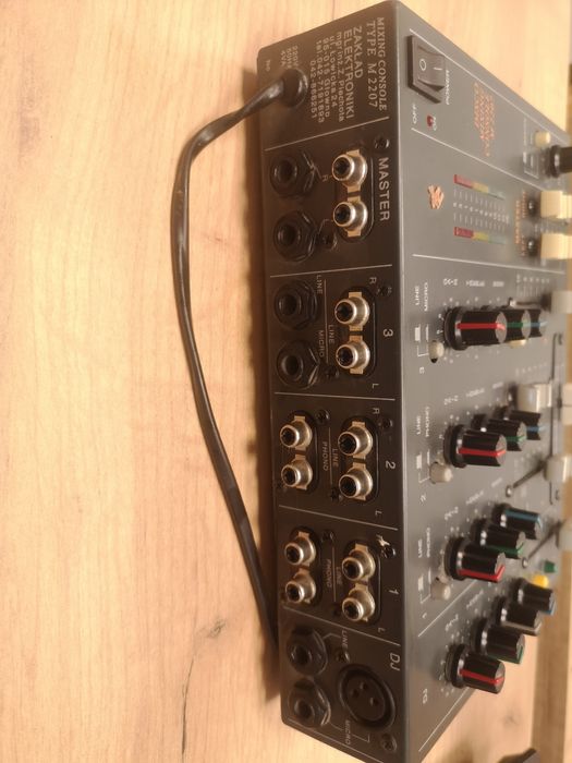 Konsola DJ M2207