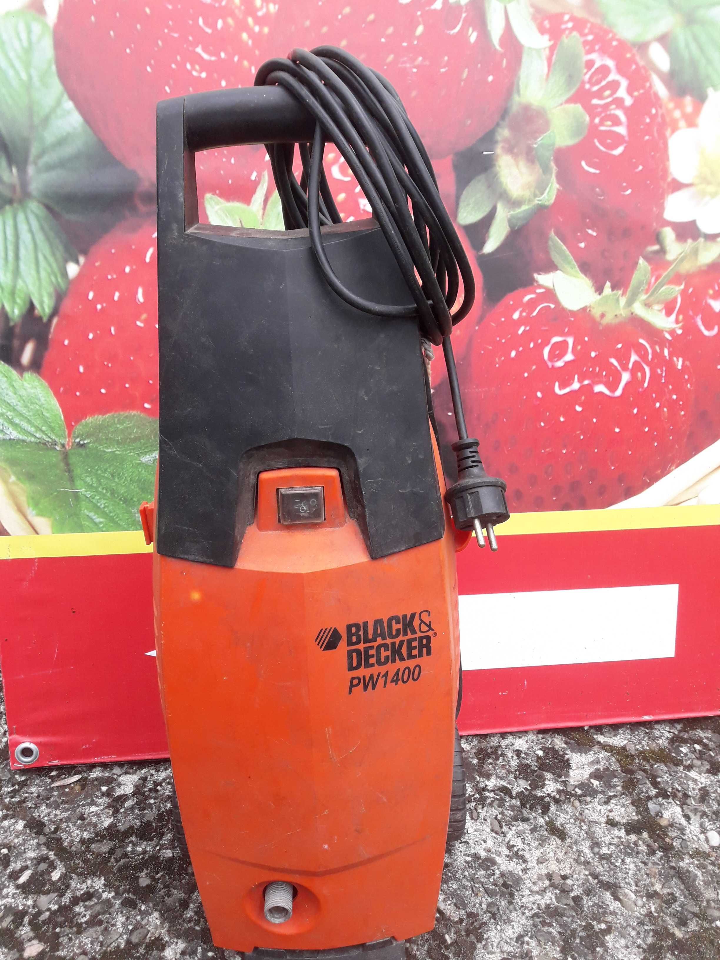 myjka Black Decker