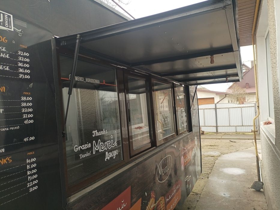 Продам або обміняю Маф, кіоск на колесах