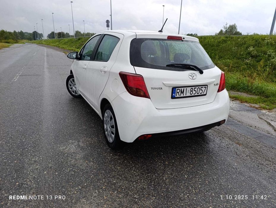 Toyota Yaris 2016 1,3 niski przebieg