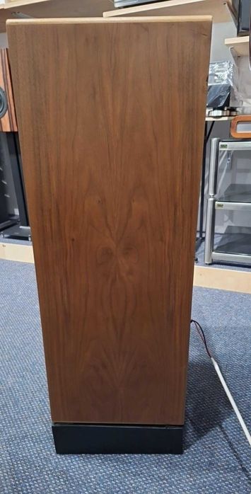 Kolumny BNS 482 konstrukcja 4 drożna zamknięta made in Holland