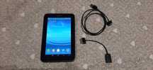 Tablet Samsung Galaxy Tab 2 GT-P3100 + uchwyt samochodowy ECS-K1E2BE