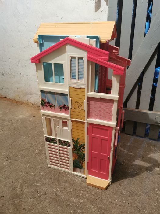 Duży składany domek Barbie