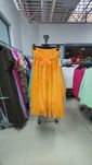 Cudowna Spódnica z 100% Poliestru - Moda i Elegancja w Jednym!