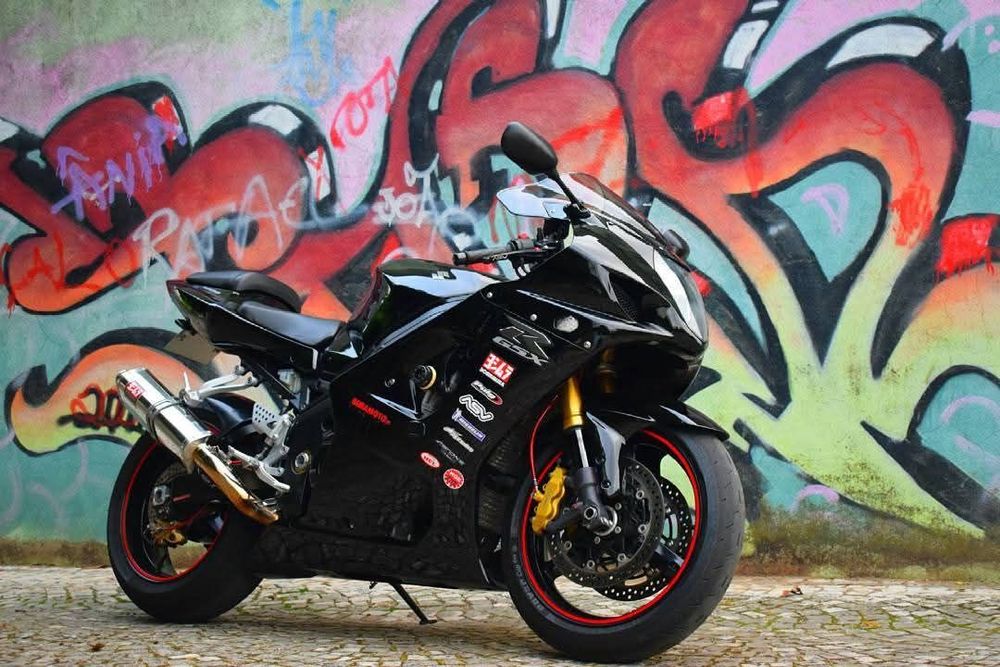 Suzuki GSX-R Sport